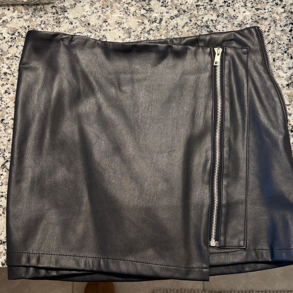 Lulu's Black Faux Leather Mini Skirt